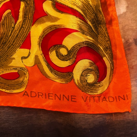 Adrienne Vittadini Vintage Tropical Pattern Silky Scarf (90cmx90cm) - Picture 2 of 5